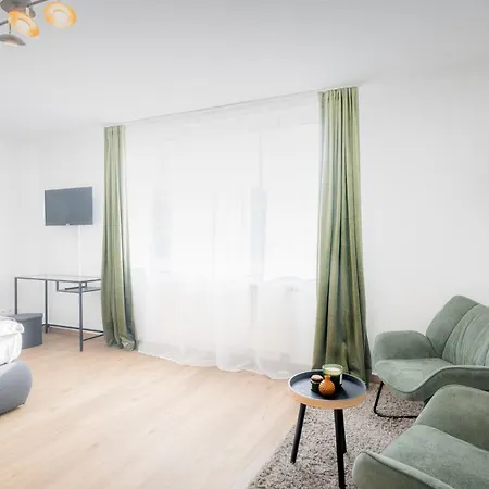 Apartamento Serenity 24h Check In Wlan Parkplatz Oepnv