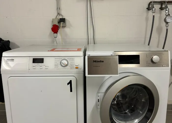 Serenity 24h Check In Wlan Parkplatz Oepnv Lejlighed