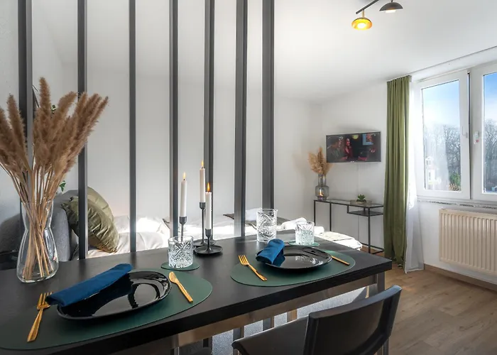 Lejlighed Serenity 24h Check In Wlan Parkplatz Oepnv Bielefeld